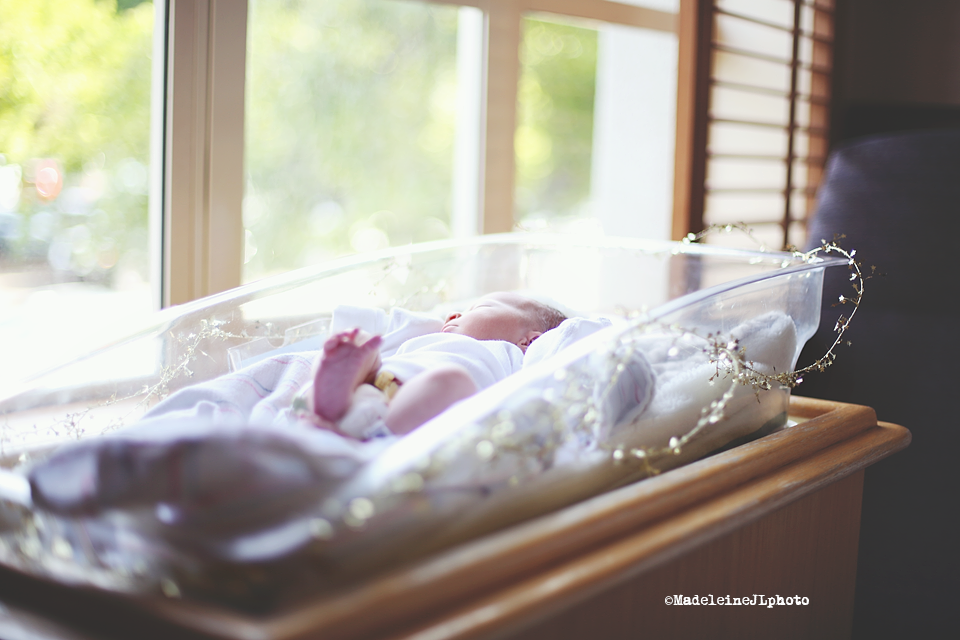 How to take gorgeous newborn pictures in the hospital. Madeleine JL photography How to take gorgeous newborn pictures in the hospital. Madeleine JL photography